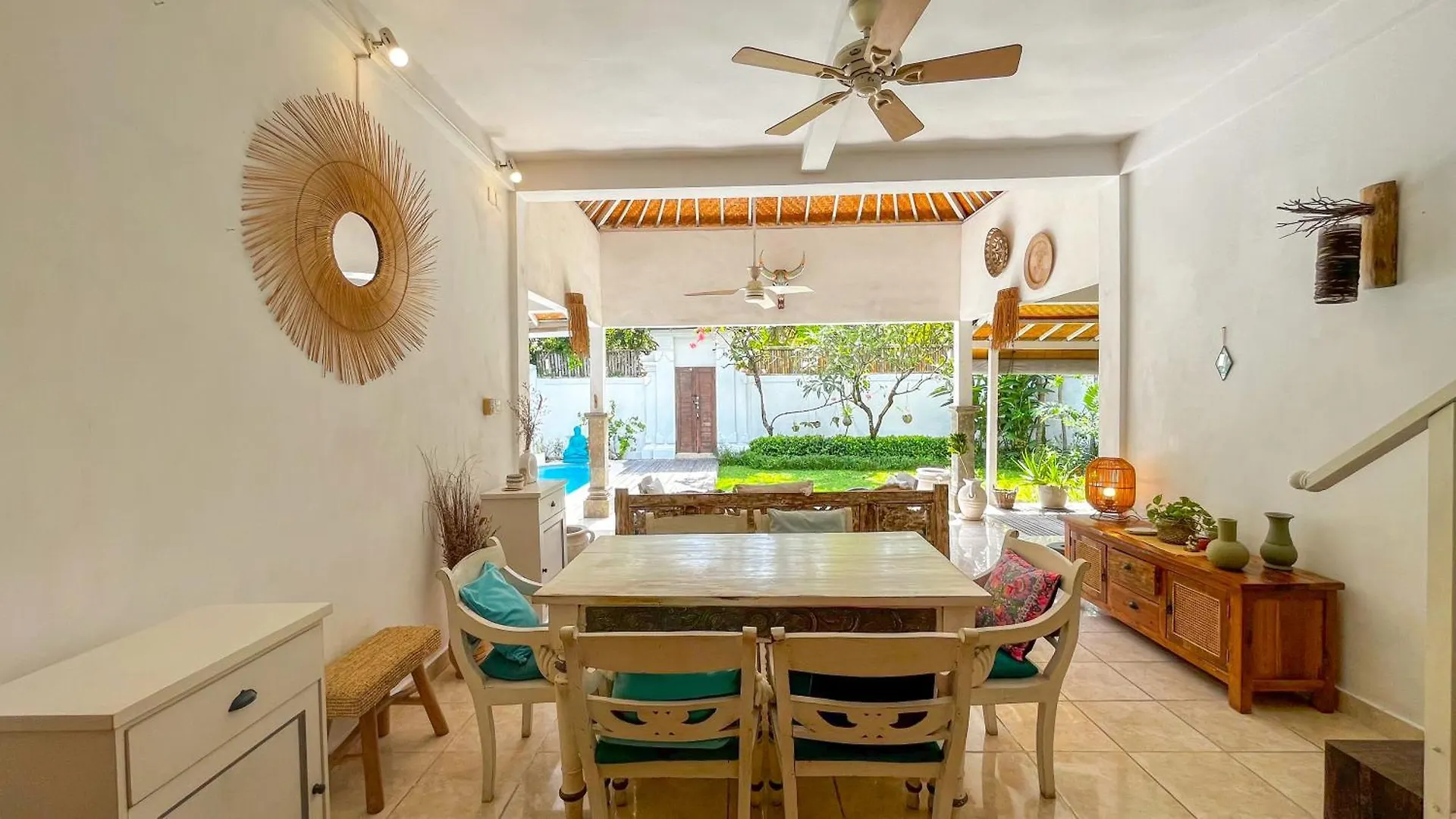 Villa Mimi - Cozy Private 2Br Villa In Mertanadi Seminyak With Private Pool 0*, 세미냑