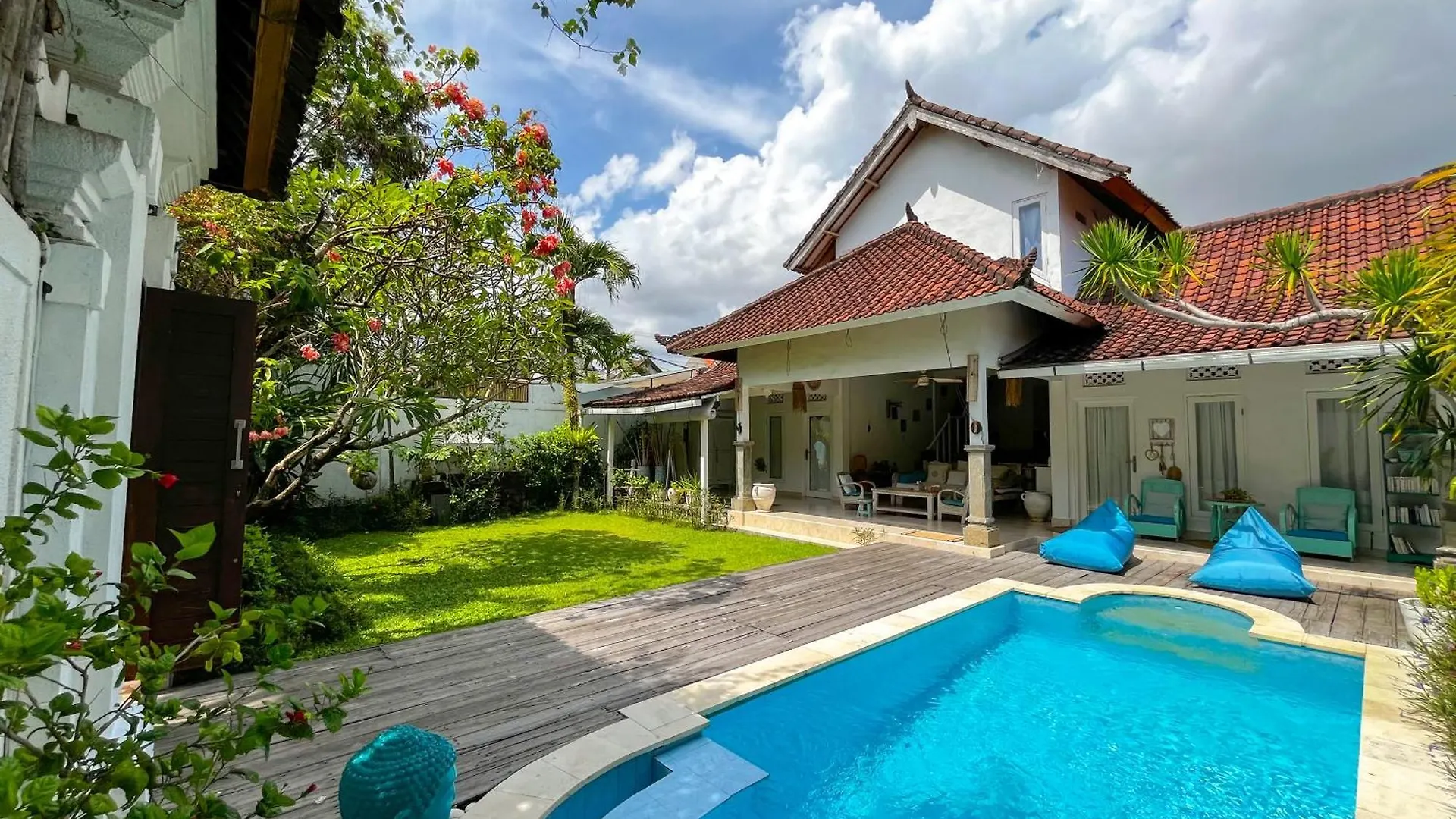 Villa Mimi - Cozy Private 2Br Villa In Mertanadi Seminyak With Private Pool  세미냑